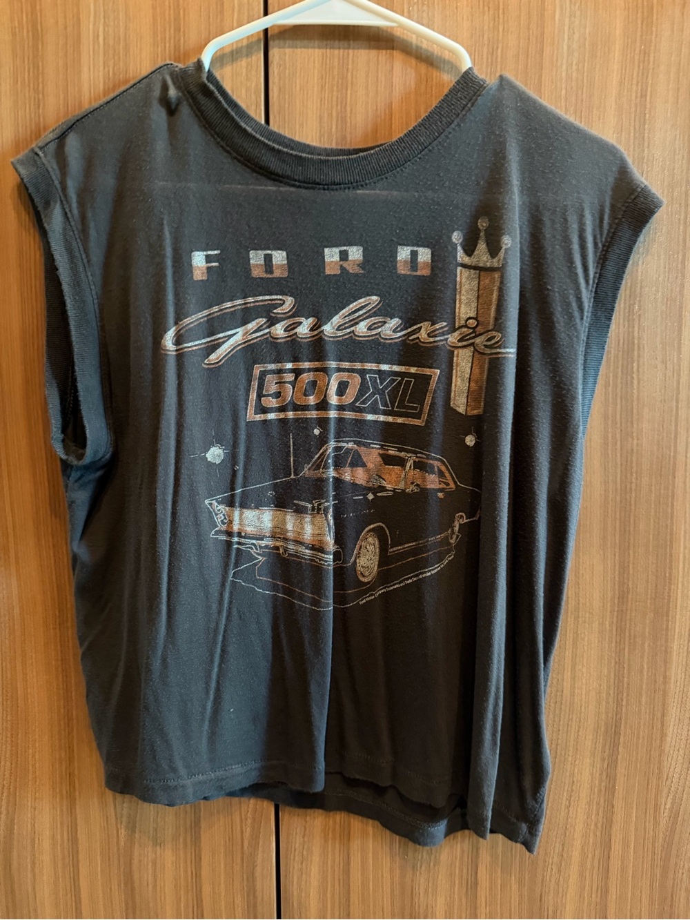 Used WOMEN'S FORD GALAXIE 500 XL VINTAGE TISSUE TANK Sz M